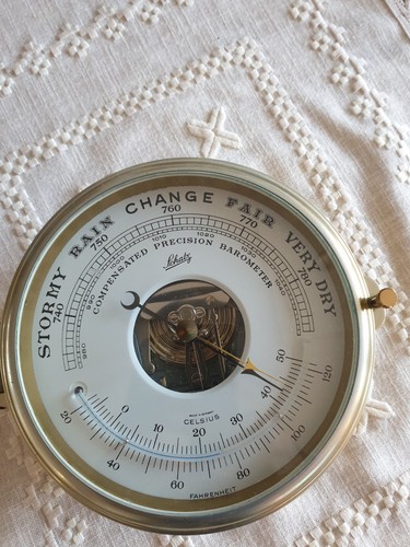 Schiffsbarometer - , in