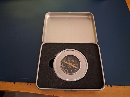 Kompass blechbox - in,